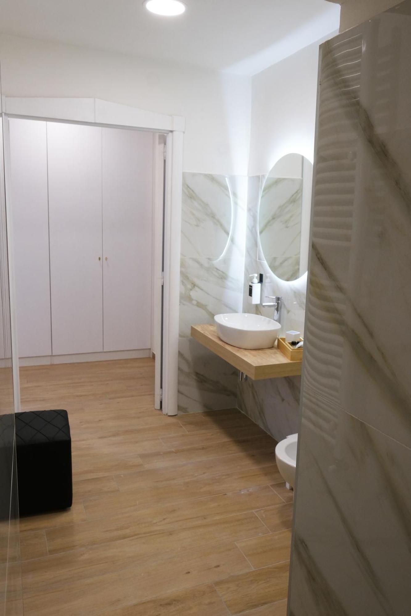 Toledo 292 Luxury House Apartment Napoli Exterior foto